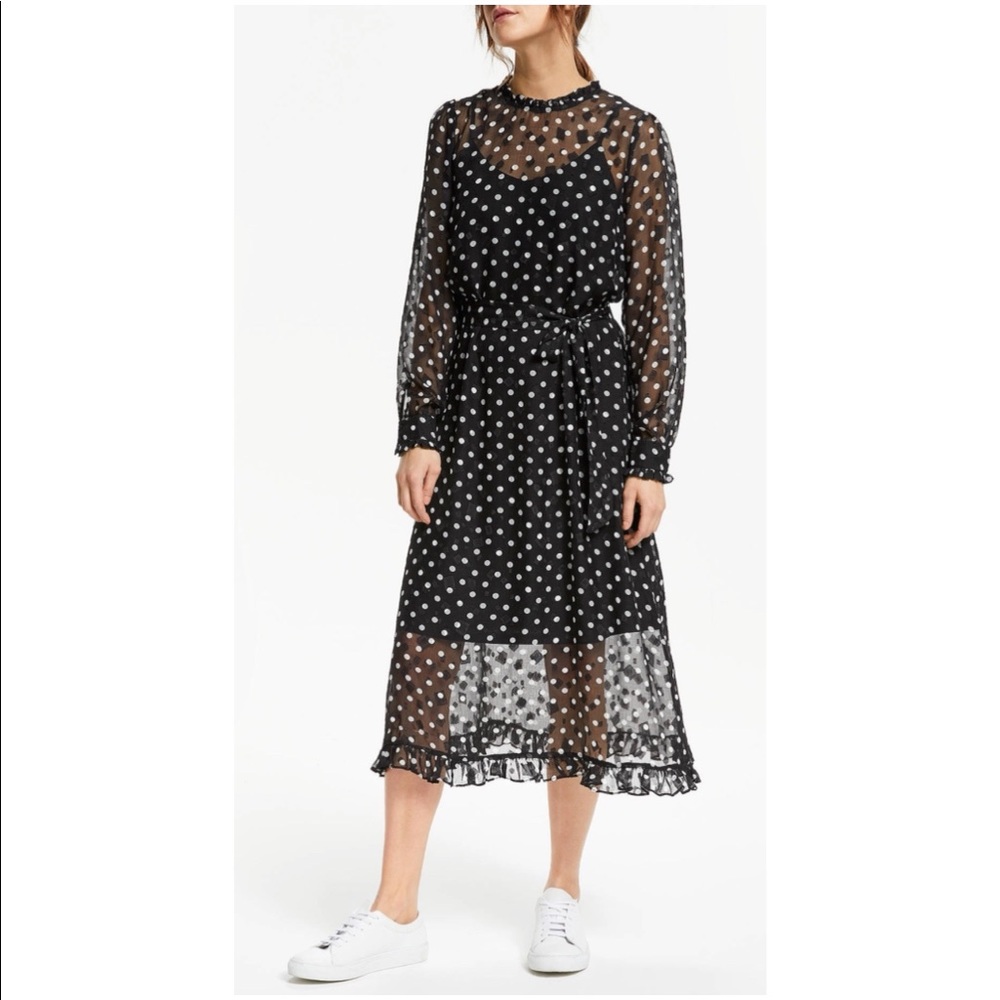 Y.A.S Monochrome polka dot dress 🖤🏷
